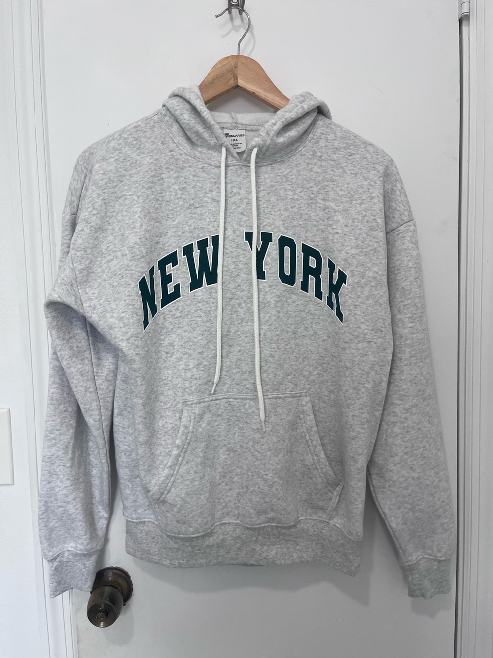 No Boundaries New York Fleece Kangaroo Pocket Hoodie